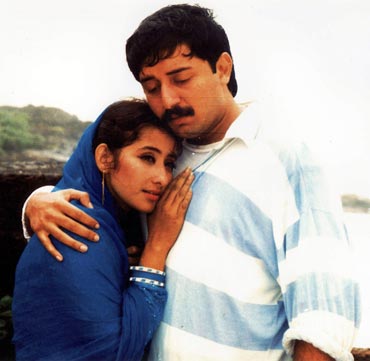 Arvind Swamy and Manisha Koirala in Bombay (1995) - Bollywoodirect