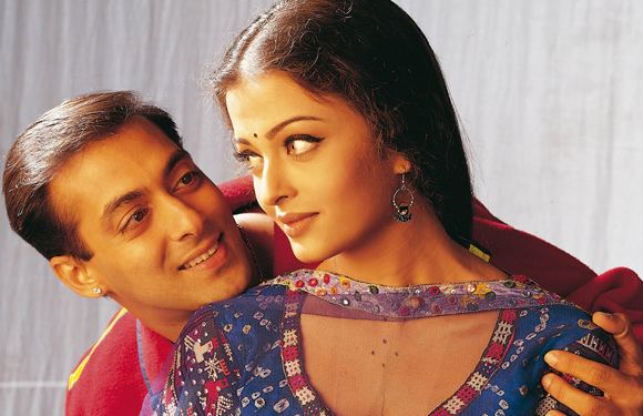 Salman Khan with Aishwarya Rai in Hum Dil De Chuke Sanam (1999) - Bollywoodirect