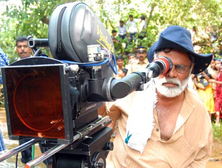 T.V. Chandra-Malayalam-Filmmaker-Director-Films-Article-Interview-Video-Bollywoodirect