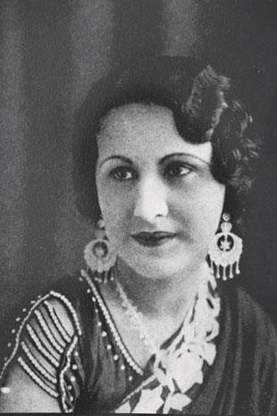 Patience-Cooper-Actress-Anglo-Indian-Bollywood-films-wiki-biography-family-photos-interview-first-double-roles-of-Indian-cinema