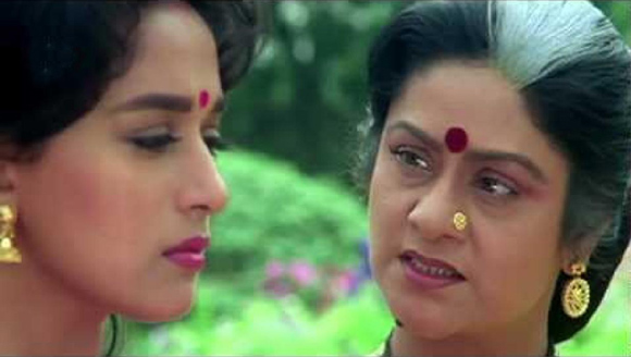 Madhuri Dixit and Aruna Irani in Beta - Bollywoodirect
