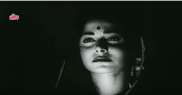 Waqt Ne Kiya Kya Haseen Sitam - Waheeda, Geeta Dutt, Kaagaz Ke Phool-Song-Video-Arun DUtt-Son-Bollywooidrect